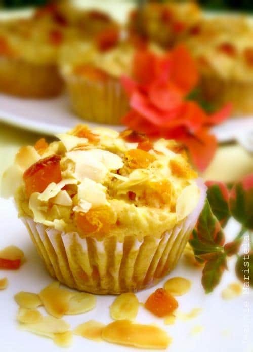 mango_almond_muffins