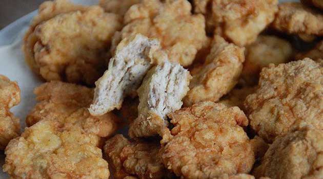 Homemade McDonalds Style Chicken Nuggets with just a few healthy ingredients! Try these the next time your family wants the fast food version. They will not disappoint!