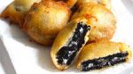 Fried Oreos are a state fair special and they’re so easy to make at home you don’t have to wait for the fair to come back around!