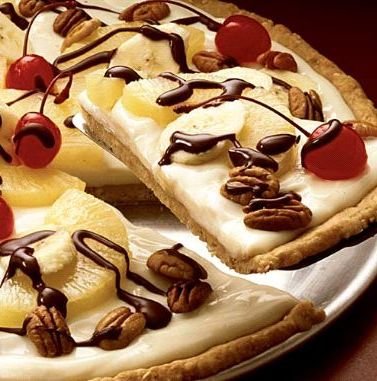 Banana Split Dessert Pizza