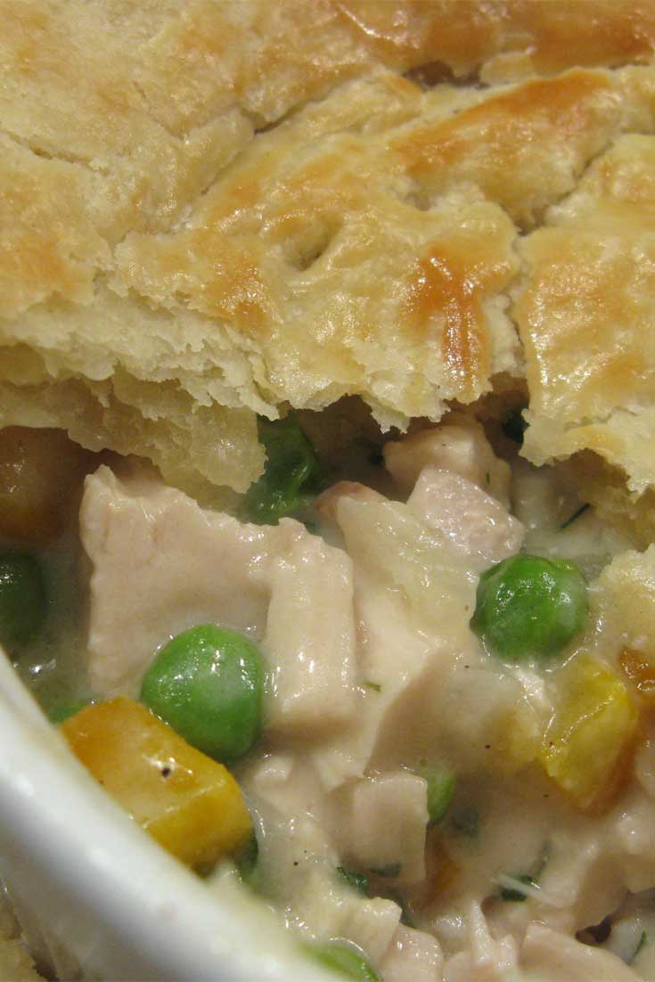 Nothing beats some great pot pie!  It’s always been one of my favorite comfort foods.  This is a super easy recipe for Crock Pot Chicken Pot Pie that only takes a few extra minutes to finish before it’s ready to serve. #slowcooker #comfortfood #potpie #chicken #dinnerideas