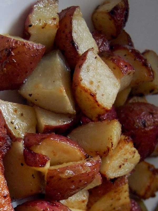 The single fastest way to get 5 pounds of potatoes to disappear? These Roasted Ranch Potatoes, that's how! Good thing they are super easy to make.