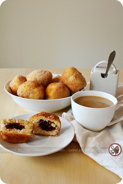 Jam-Filled_Donut_Muffins