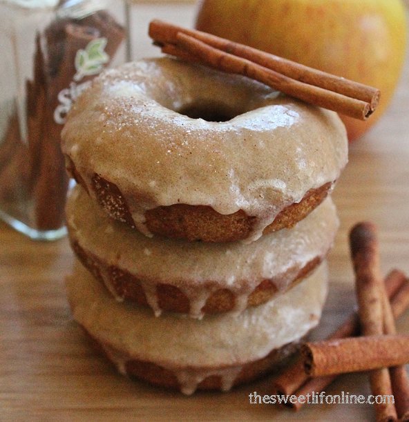 Packed with cinnamon, nutmeg, and allspice, these vegan Baked Apple Cider Donuts are a perfect way to welcome in the fall. Made in just 25 minutes for a delicious treat.