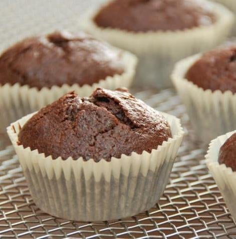 triple_chocolate_banana_cupcakes2