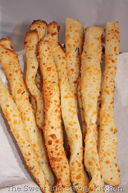 Rosemary_and_Cheese_Breadsticks