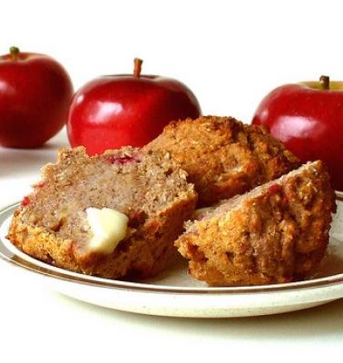 Celebrate fall with these Must-Try Apple and Flax Seed Muffins, which are perfect for all of those busy weekday mornings.