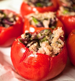 quinoa_stuffed_tomatoes