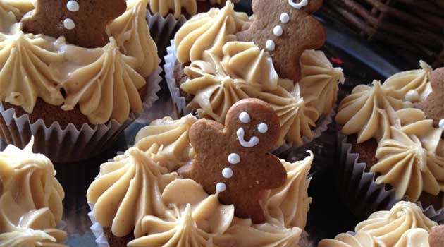 After making some gingerbread cookies, I thought they would look adorable on top of some gingerbread cupcakes. The molasses and ginger takes me back to Granny's kitchen and watching her bake.  Such nostalgia.