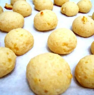 Recipe for Ridiculously Easy Brazilian Cheese Bread - These little baked cheese balls are a popular snack food in Brazil. This easy recipe has only three ingredients. It doesn't get any easier than that, and in minutes you'll have a tasty treat that everyone will love!