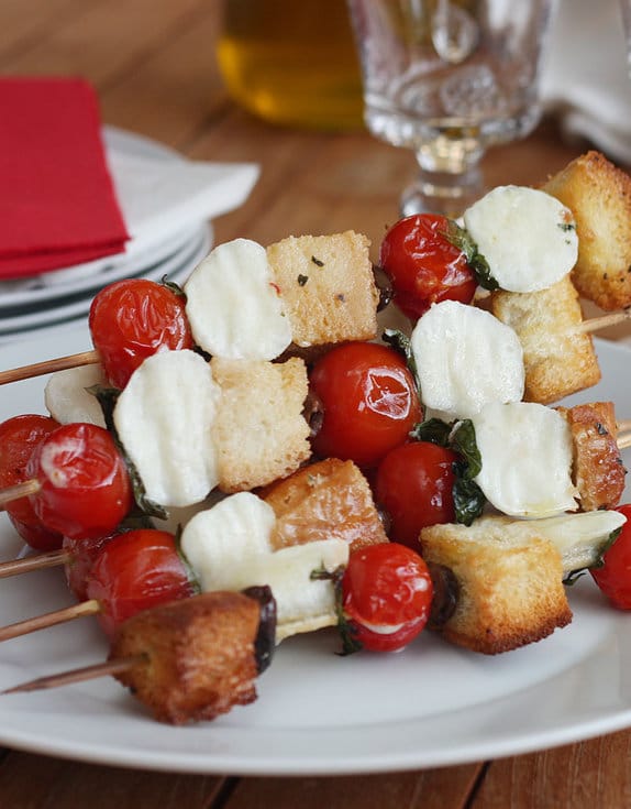 Caprese_Salad_Skewers