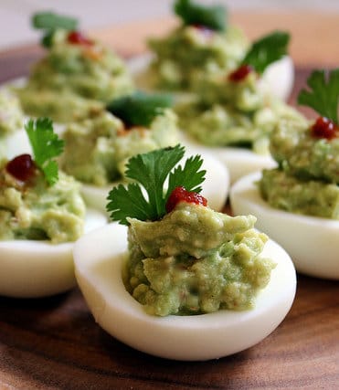 Easy_Guacamole_Deviled_Eggs