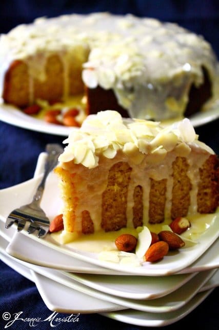 Recipe for Holiday Almond Cake