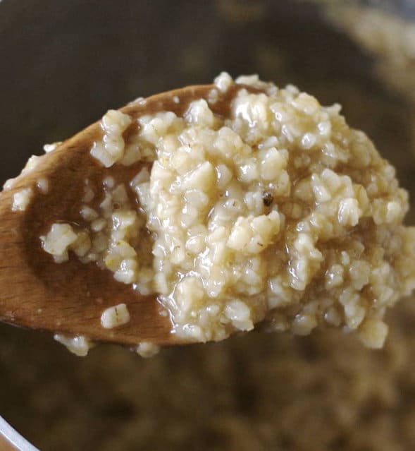 Recipe for Hearty Maple and Brown Sugar Oatmeal