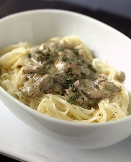 pasta_with_creamy_mushroom_sauce