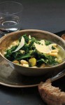 Recipe for Healthy Kale And Bean Soup – A hearty and healthy rustic Tuscan-style soup recipe that is quick, easy, and sure to impress.