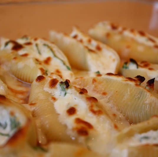 Recipe for Spinach and Ricotta-Stuffed Shells