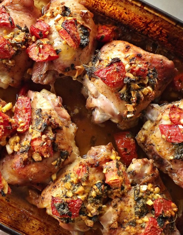Baked Chicken with Fresh Tomatoes and Basil
