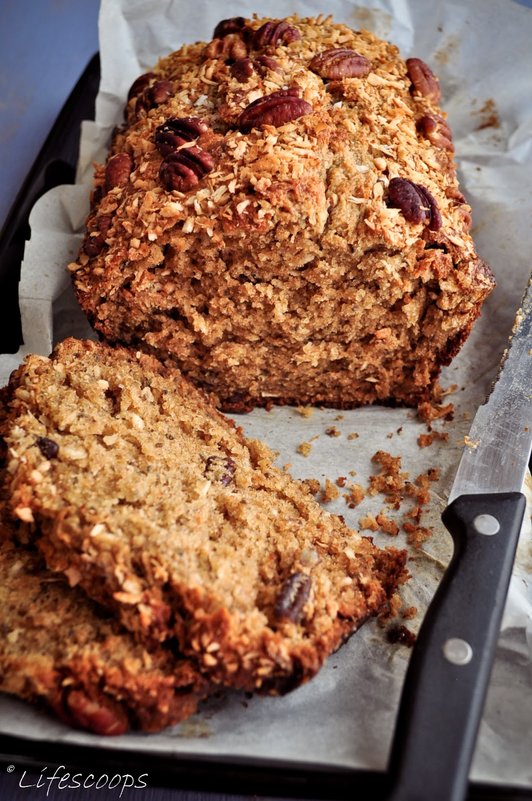 Recipe for Toasted Coconut Banana Bread with Pecans