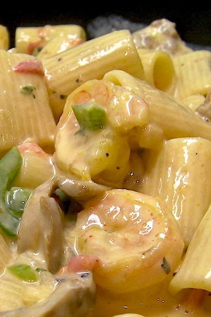 Shrimp and Andouille? Hmmm. Screams Creamy Cajun Rigatoni with Shrimp and Andouille to me! How about you? Oh, and if you like it super spicy, top with a dash of cayenne. Yummo! #cajun #pasta #dinnerideas #shrimp #sausage