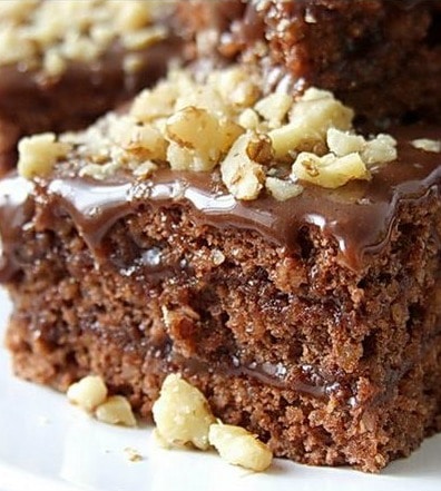 Recipe for Snickers Cake