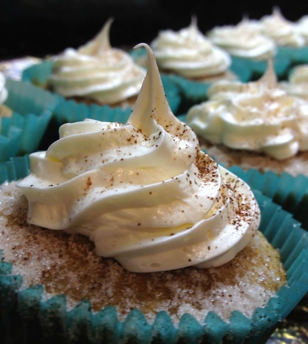 Cinnamon_Churro_Cupcakes