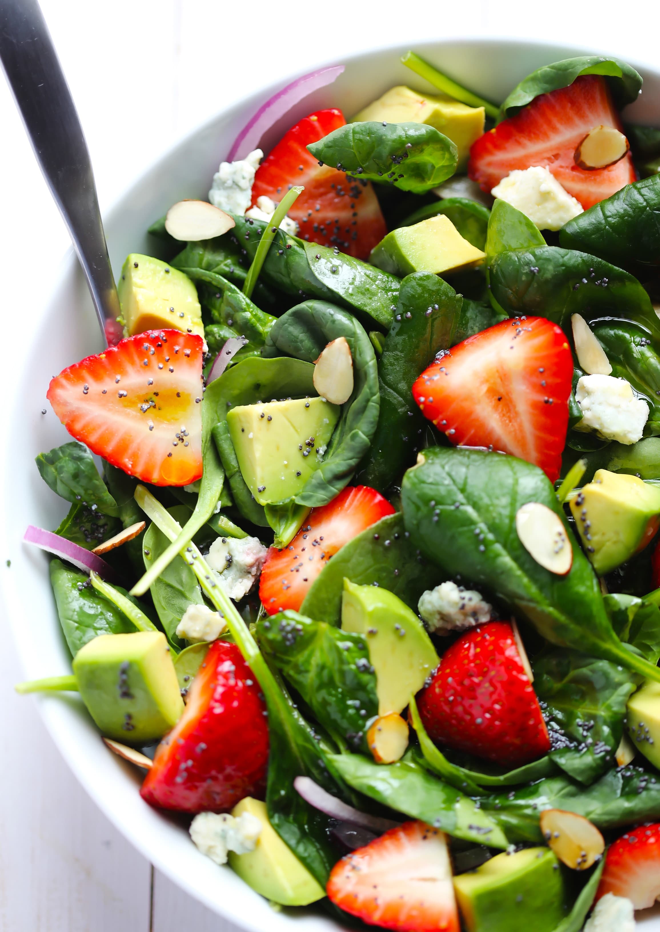 Spinach and Strawberries Salad