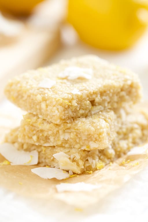 Lemon-Meringue-Pie-Energy-Bars-GI-365-8