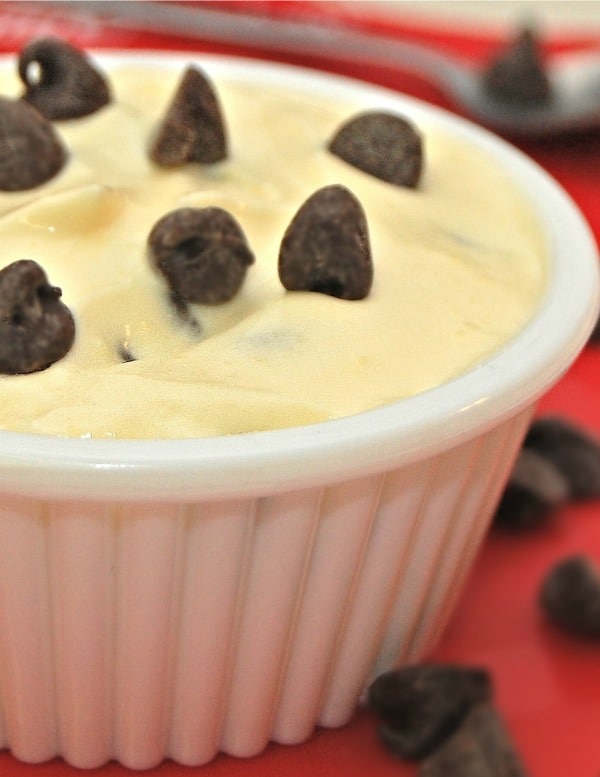 This recipe is so easy! It takes 4 ingredients and about 5 minutes to make a luscious Chocolate Chip Cheesecake Mousse! What’s better than that?