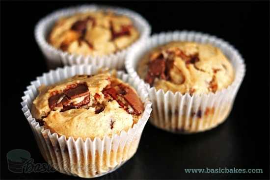 chocchunkpbmuffins