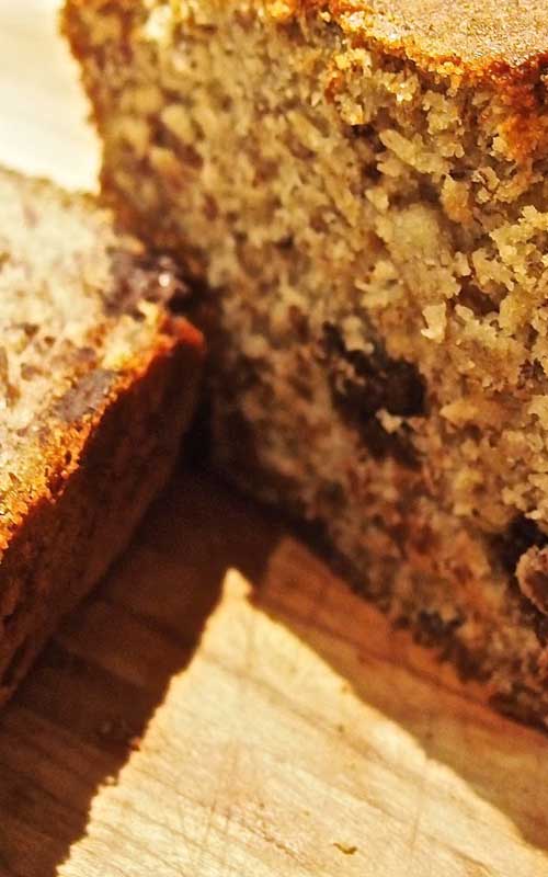 Recipe for Healthy Gluten-Free Banana Bread - This has gotten really good reviews from the family. Not too sweet, and healthy. A winner all-around!